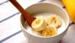 Banana mask for glowing and wrinkle-free skin